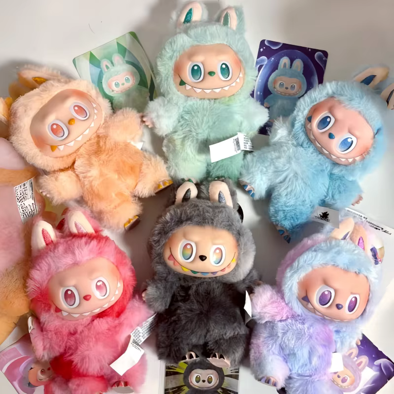 Kawaii Figure Face Doll Keychain Decor Gift. 2025 Original Labubu V3 The Monsters Big Into Energy Series Vinyl Pendant Blind Box